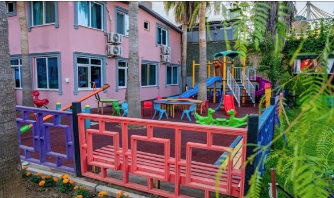 Screenshot_24-9-2025_221022_www.vipvoyage.ro