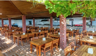 Screenshot_24-9-2025_221120_www.vipvoyage.ro