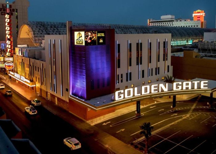 GOLDEN ]